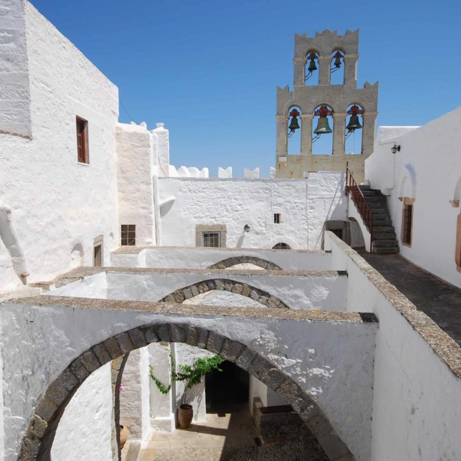 Patmos-monastero-San-Giovanni-900x900